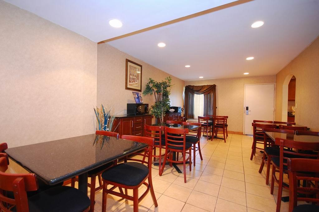 Surestay By Western Motel