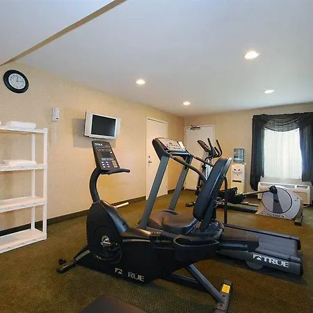 Surestay Hotel By Best Western East Brunswick 